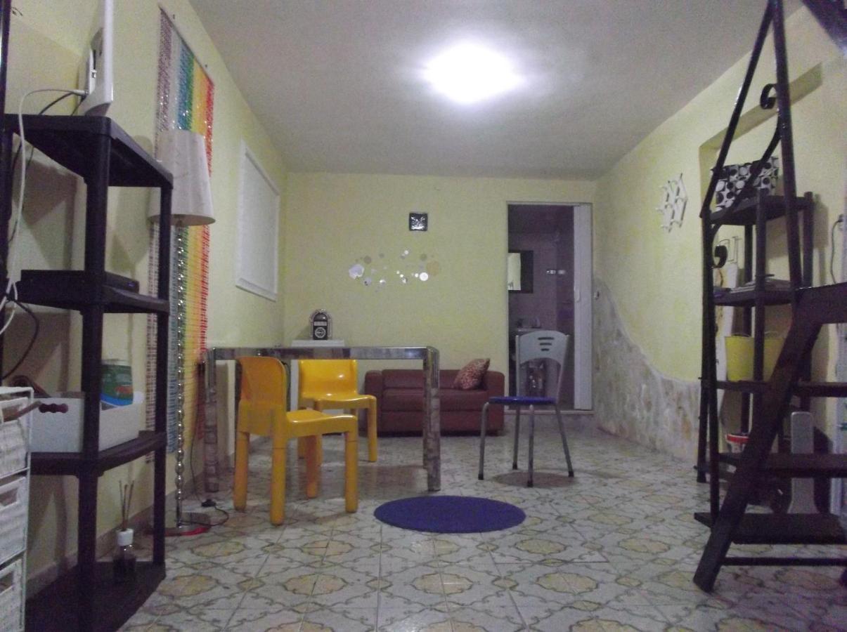 Monolocale Fronte Strada Napoli Centro Storico Villa ภายนอก รูปภาพ